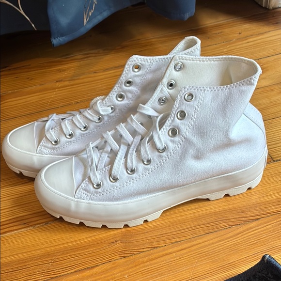 Converse White Platform High Tops - Picture 3 of 7